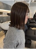アッシュベージュ　マロンベージュ　透明感カラー　外はねボブ