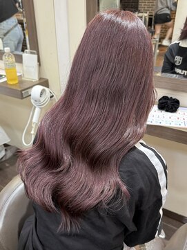 ヘアーアンドメイク ビス(HAIR&MAKE bis) カシスピンクブラウン♪【唐木彩華】