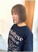 ベージュカラー／ボブ