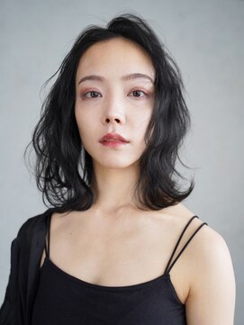 アルバム 銀座(ALBUM GINZA) ミディアム顔周りレイヤーくびれミディ_F20328