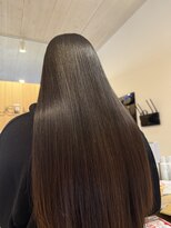 エテルノ ルーチェ ドゥエ(eterno luce due)&nbsp;つい触りたくなるツヤサラストレート