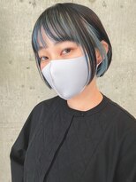 サクラ オモテサンドウ(SAKURA)&nbsp;インナーカラーブルーボブ/デザインカラー/フェイスフレーミング