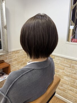 カミケン 黒岩店 kamiken・ ナチュラルブラウンカラーショートボブ【カミケン黒岩店/福島】