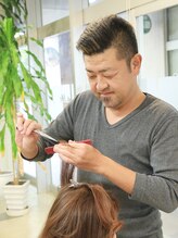 Hair Este La.Me 菅間 英一