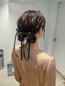 エイゾー 銀座(EIZO) ツインシニヨン / ツインアレンジ / 結婚式ヘア / お呼ばれヘア