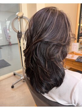 ヘアーポケット リタ(HAIR POCKET ritta) 〈城下〉レイヤーカット×ハイライト8.24