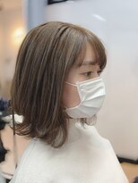 イーラ(era)&nbsp;《era》ベージュアッシュ　くびれミディ　みわ