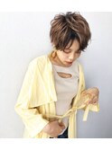 インナーカラー束感ショート　くせ毛ショート　セクションカラー
