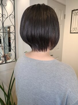 ヘア ケア ディエイチケー(HAIR CARE DHK) 大人可愛いショートボブ