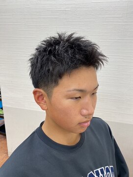 シャラク 戸出店(sharaku) 学生ショートスタイル