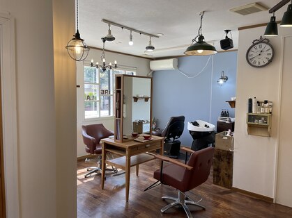 オーリラ O-RELA ヘアサロン アンド & リラクゼーションルームの写真