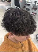 熊本メンズパーマ 波巻き ツイストスパイラル刈り上げマッシュ
