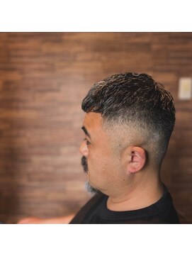 バルビエレ銀座(BARBIERE GINZA) ラフクロップスタイル