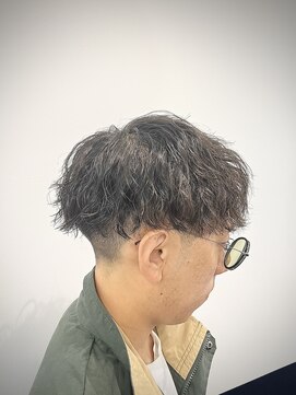 リバティシェアバーバー 銀座(LIBERTY SHARE BARBER) ツイスパナチュラルフェード