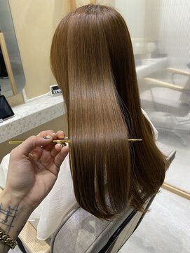 ジーナ サンシャイン通り池袋(Zina) 艶髪　髪質改善　TOKIO トリートメント　zina タナカユウタ