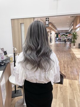 キセイ イオンモール新利府北館店(KISEI) シャドールーツ×グレージュ