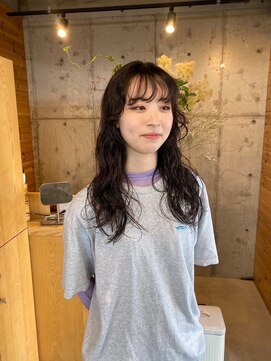 カフネ ジュントス ヨロ(Cafune' juntos YOLO) ロングヘアー×ルーズウェーブ　20代　30代◎