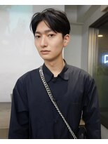 メンズカットセンターパートナチュラルヘア