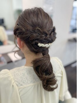シーヘアー(C hair)の写真/お客様のなりたいを叶えるために、丁寧なカウンセリングを重視。自分でも再現しやすいようにご提案◎