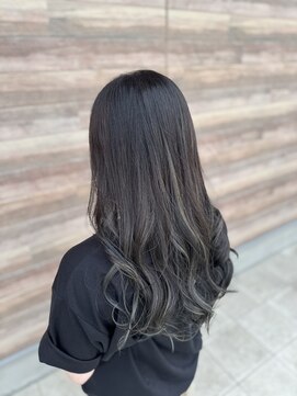 ウイングハーツ 石岡店(WING HEART'S) 【メッシュ×暗髪カラー】