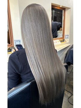 アルグラーテ (Arglarte) 透明感シルバーグレージュ/ハイトーンカラー/ブリーチカラー