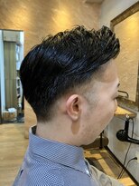 ディアス(DIAS)&nbsp;圧倒的に好印象な“フェード×ツヤ感アップバング”