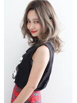 エルサ(Elsa)&nbsp;【Elsa元町・三宮】外国人風フェアリーグレージュカラー2