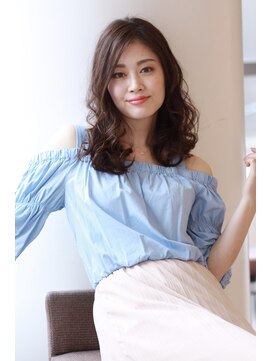 キッカ 松ヶ丘店(CHICCA) 大人カールミディ