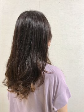 コム(com by neolive) 隠れハイライトカラー3