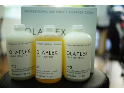 最新トリートメントのOLAPLEX。ダメージ少ないカラーが出来ます