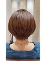 ヘアーアンドメイク ペリドット(hair&make Peridot)&nbsp;艶髪前下がりショートボブ