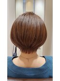 艶髪前下がりショートボブ