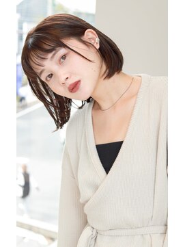 アリゲート ダイカンヤマ(Ari gate daikanyama) 大人可愛い耳かけ前下がりボブ×小顔ショート