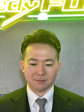 グリーディーフォックス 代々木(Greedy FOX) 韓国マッシュ/センタ-パ-ト/ツイストスパイラル/スキンフェード