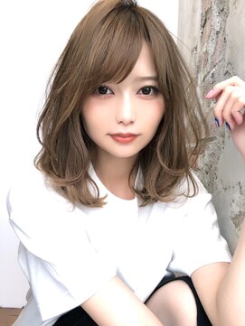 レイリー 原宿 表参道(Rayreee) 大人可愛い20代30代40代小顔似合わせ 原宿表参道ペールベージュ
