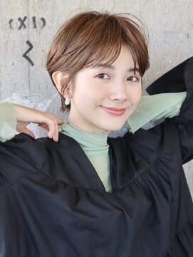 ロビー 表参道(ROBBY) 耳掛けマッシュショート／前髪なし／表参道／30代40代50代
