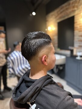 メンズサロン DATE 万博公園店 BARBERスタイル