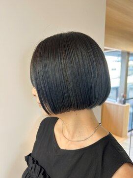 サティス(satis) 【satis hair】ミニボブ
