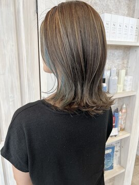 キャアリー(Caary) 福山市Caary大人ブルーインナーカラーハイライトカラー30代40代