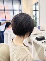 ドゥワドフェディス(Doigt de fee dix)&nbsp;前下がりショートボブ