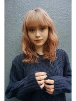 ブゾン(buZon)&nbsp;パーマ風ミックスウェーブ×ピンクページュ