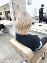 ニュート(Neut )&nbsp;ホワイトベージュ