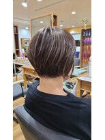 エアーベリー(AIR BERRY) ショートヘアスペシャルハイライト【40代】【50代】【60代】