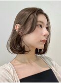 顔周りレイヤーカットグレージュカラーくびれボブベージュカラー