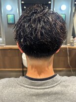 チルチェア 吉祥寺店(CHILL CHAIR)&nbsp;ミディアムショート×ツイストパーマ〈吉祥寺〉〈バーバー〉