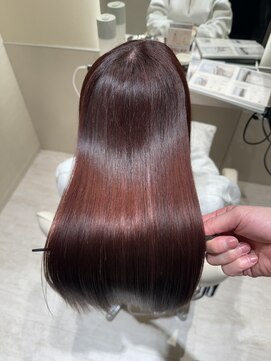 エレノア 四条烏丸店(Eleanor) 【山地】色持ち重視の髪質改善カラー