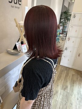 ジュエ ヘアー デザイン(Jue hair design) 夏映えチェリーレッド×切りっぱなし外ハネボブ/知立