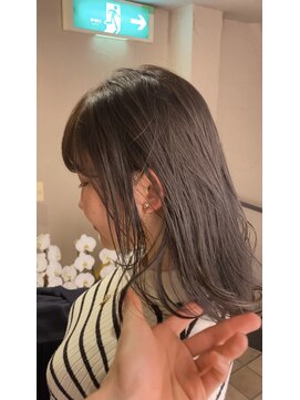 フォルメージ(formage) ブラウングレー