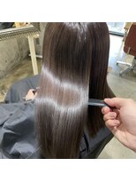 サロンドミルク 原宿(salon de MiLK) 天使の艶カラーで誰もが振り向く美髪へ