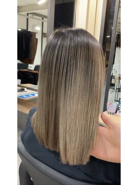 ラフ 難波店(LAFF) #黒髪#ボブルフ#ネビージュ#小顔#ワンレン